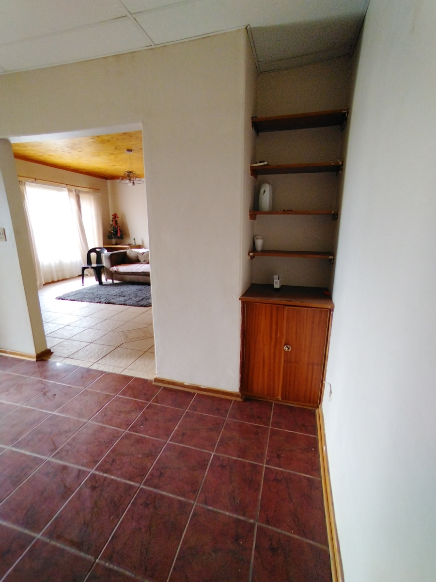 3 Bedroom Property for Sale in Warrenton Northern Cape